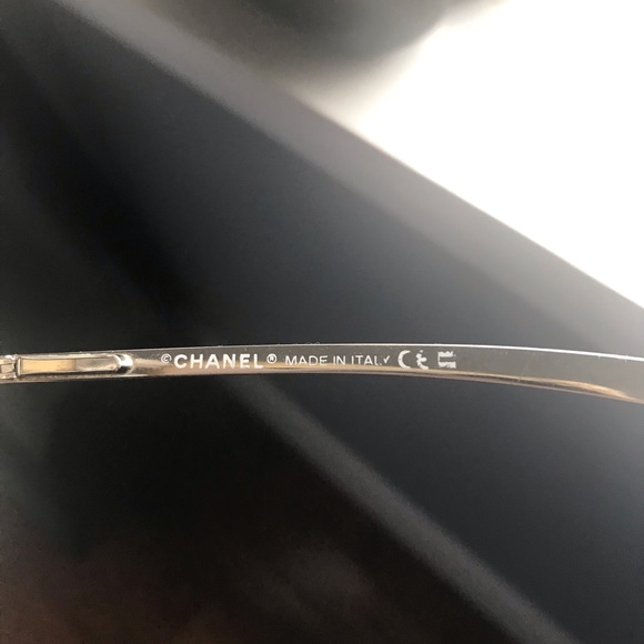 CHANEL 😎 Sunglasses model 6007 - Picture 5 of 15